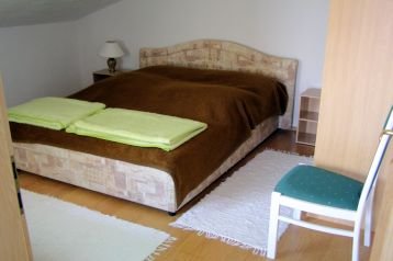 Pensiune familială Vodice 4